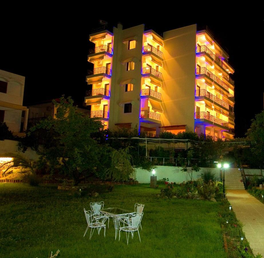 Sagini Boutique Hotel Loutra Edipsou  Exterior foto